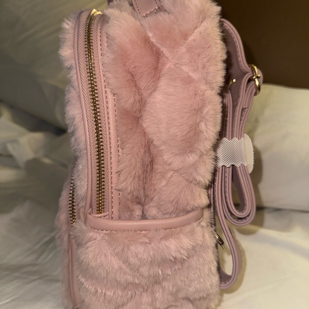COPY - Juicy Couture LETS GET COZY BACKPACK - Picture 11 of 11
